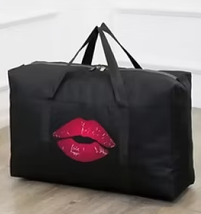 Over Size Femme Bag With Lip