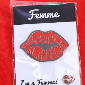 2' Femme Lip Pin